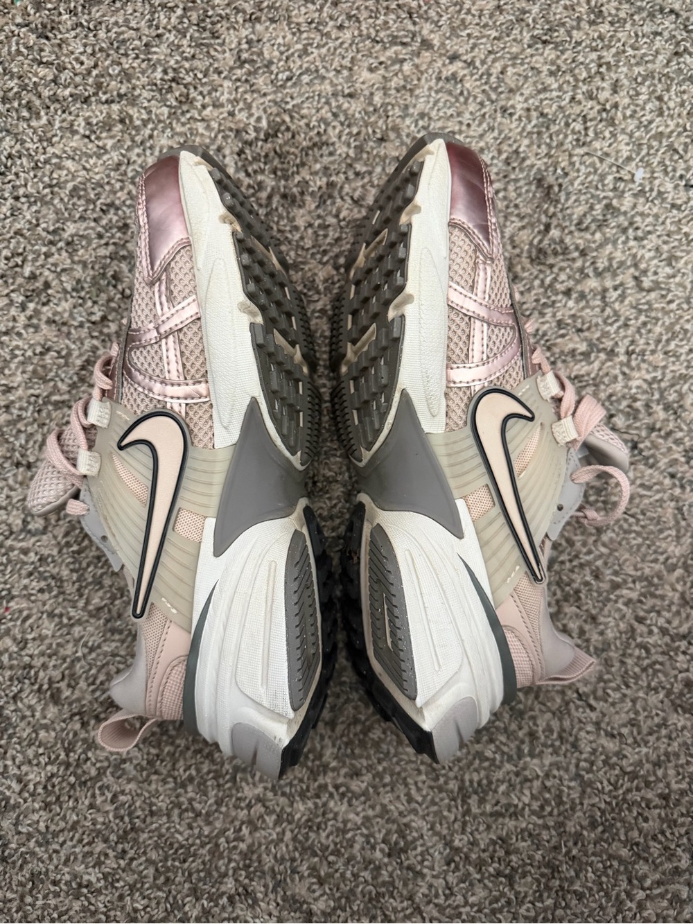 Women’s Nike V2K Run Sneakers in Metallic Rose and Beige - Picture 3 of 4
